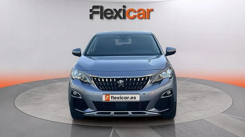 Usado Peugeot 3008 Allure 131 CV (96 kW) 2019 Gris Monovolumen