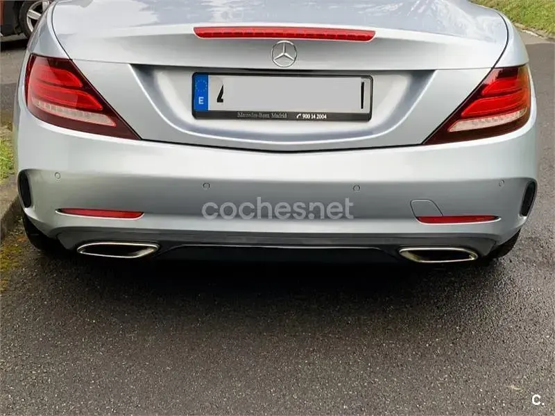 Usado Mercedes SLC250 204 CV (150 kW) 2016 Gris / plata Descapotable
