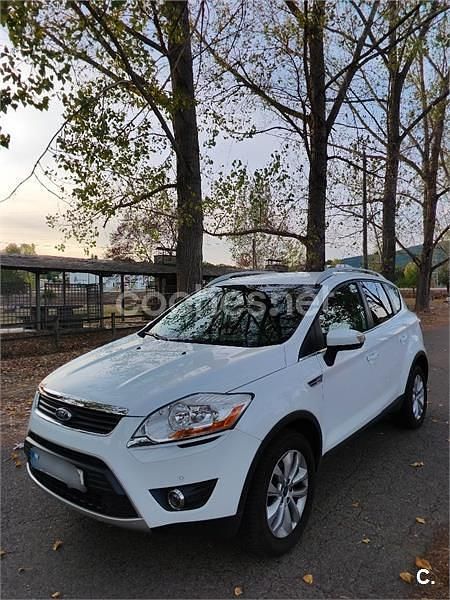 Usado Ford Kuga Titanium 140 CV (102 kW) 2011 Blanco SUV