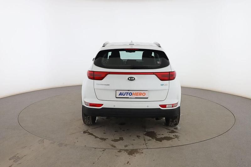 Usado Kia Sportage 115 CV (84 kW) 2018 Blanco SUV