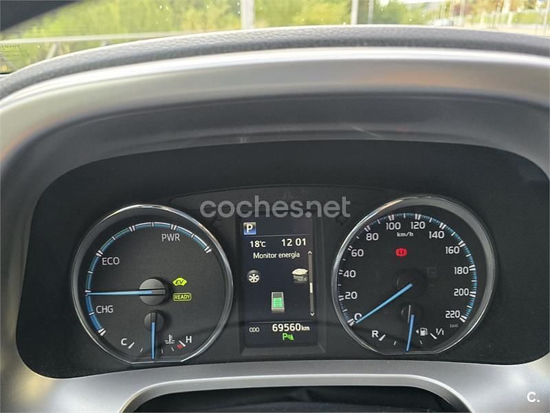 Usado Toyota RAV4 Hybrid Advance 197 CV (144 kW) 2017 Azul SUV