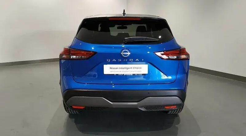 Usado Nissan Qashqai N-Connecta 158 CV (116 kW) 2023 Magnetic blue con techo midnig SUV