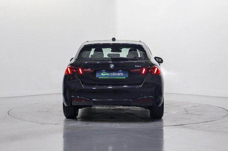 Usado BMW 118 150 CV (110 kW) 2024 Negro Utilitario