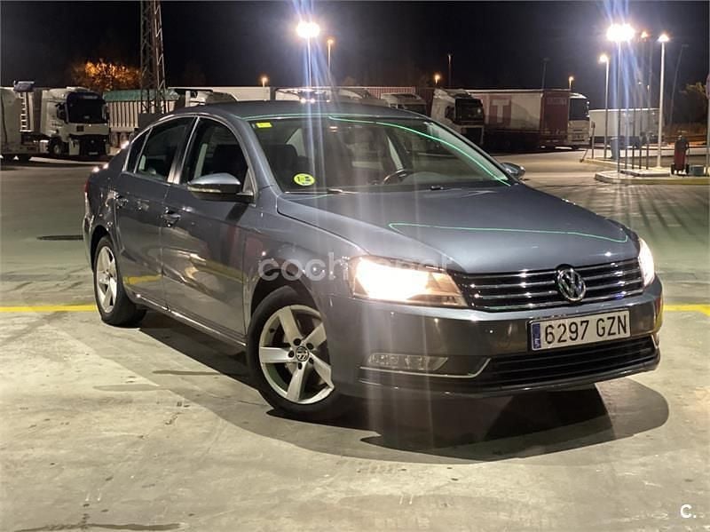 Brugt VW Passat Edition 105 HK (77 kW) 2010 Grå Sedan