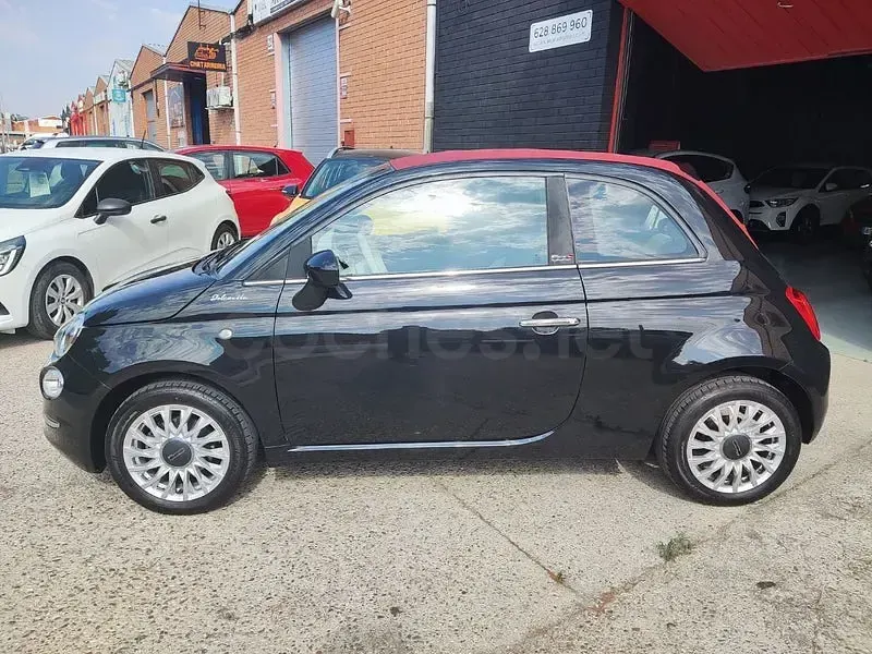 Usado Fiat 500C Dolcevita 70 CV (51 kW) 2021 Negro Descapotable