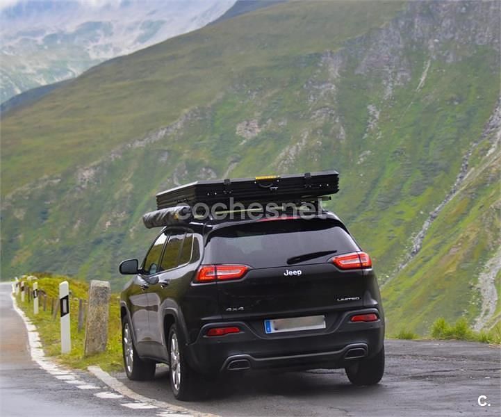 Usado Jeep Cherokee Limited 200 CV (147 kW) 2015 Negro SUV