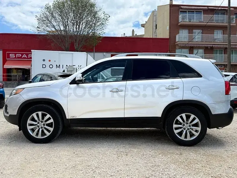 Usado Kia Sorento 197 CV (144 kW) 2011 Gris / plata SUV