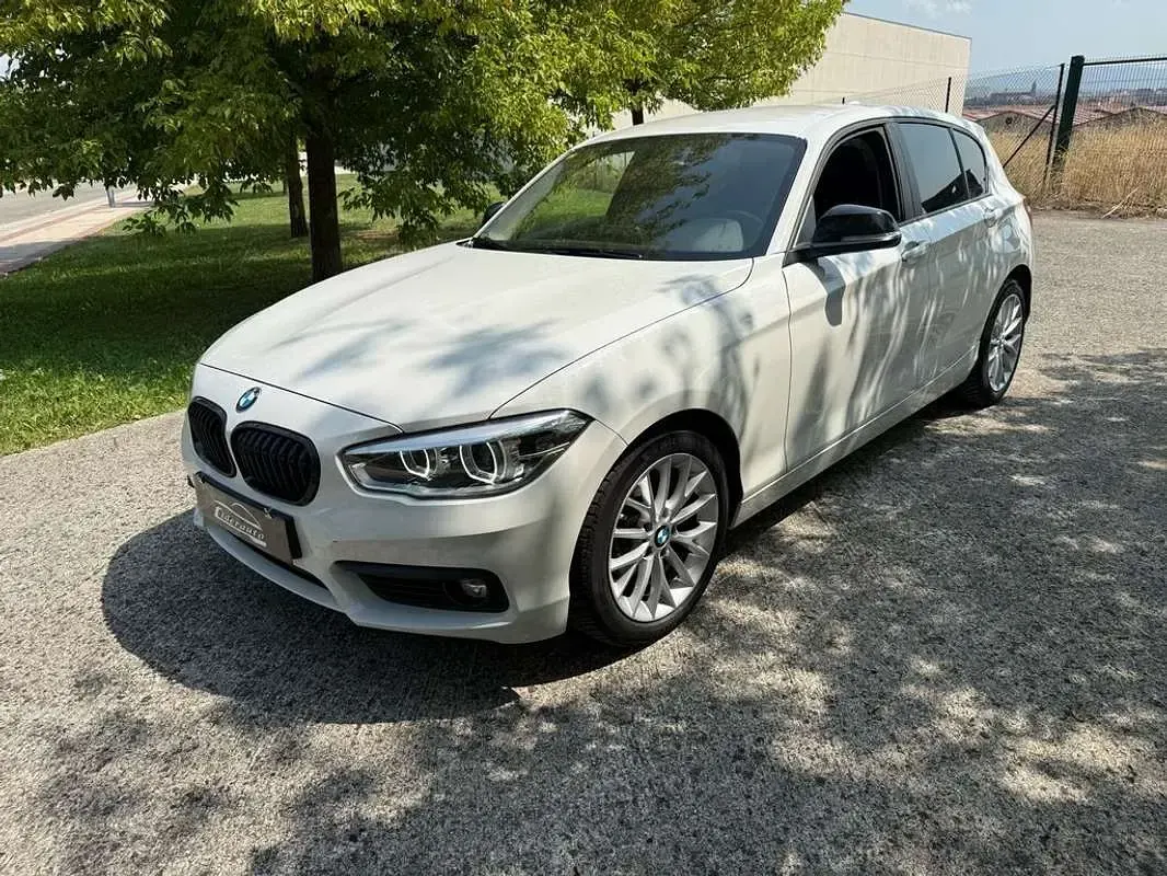 Usado BMW 118 150 CV (110 kW) 2018 Blanco Utilitario