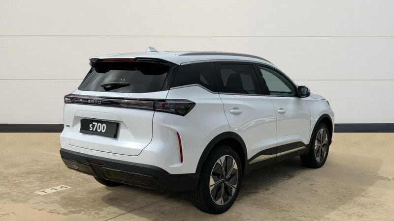 Nuevo Ebro s700 Luxury 147 CV (108 kW) 2025 Blanco SUV