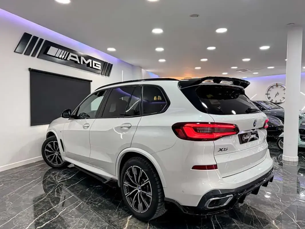 Usado BMW X5 Comfort Edition 286 CV (210 kW) 2021 Blanco SUV