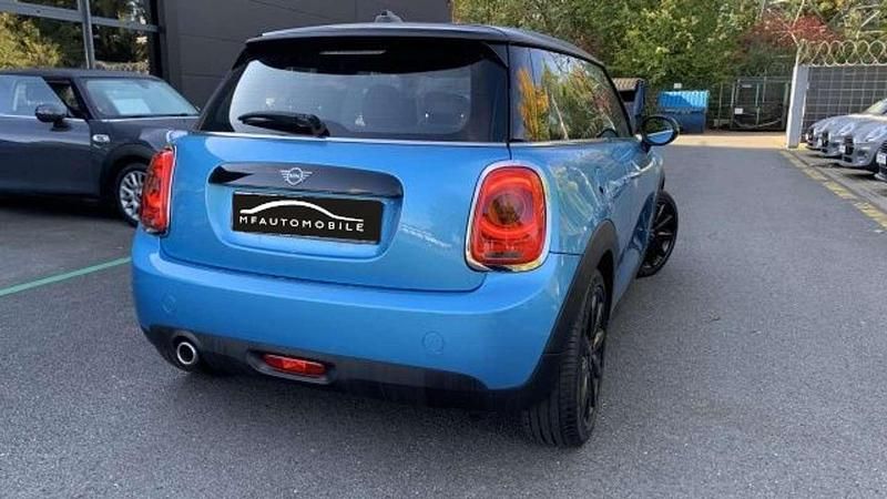 Usado Mini Cooper D 116 CV (85 kW) 2019 Azul Utilitario