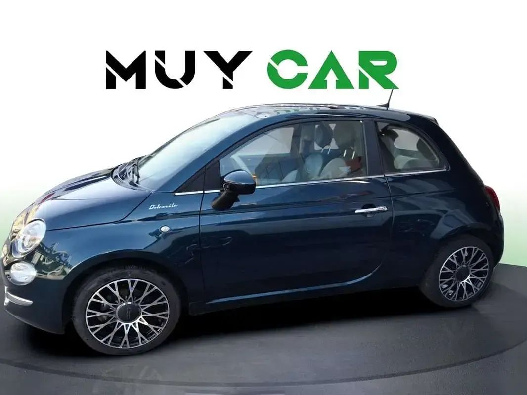Usado Fiat 500 Dolcevita 71 CV (52 kW) 2021 Azul Utilitario