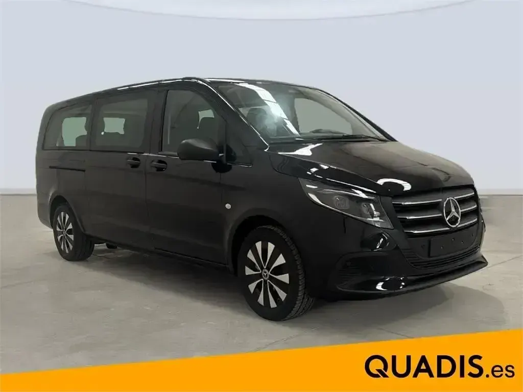 Nuevo Mercedes Vito 163 CV (119 kW) 2025 Negro obsidiana Van