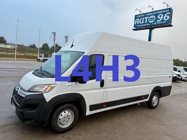 Usado Citroën Jumper 140 CV (102 kW) 2021 Blanco Monovolumen