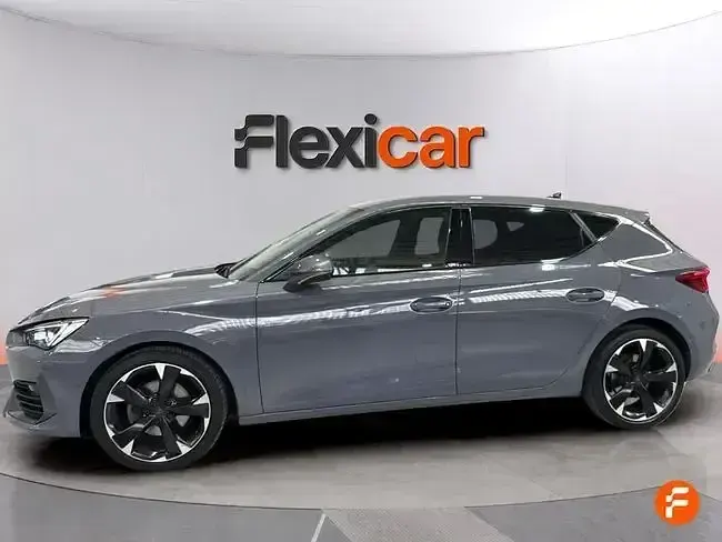 Usado Cupra Leon 150 CV (110 kW) 2023 Gris