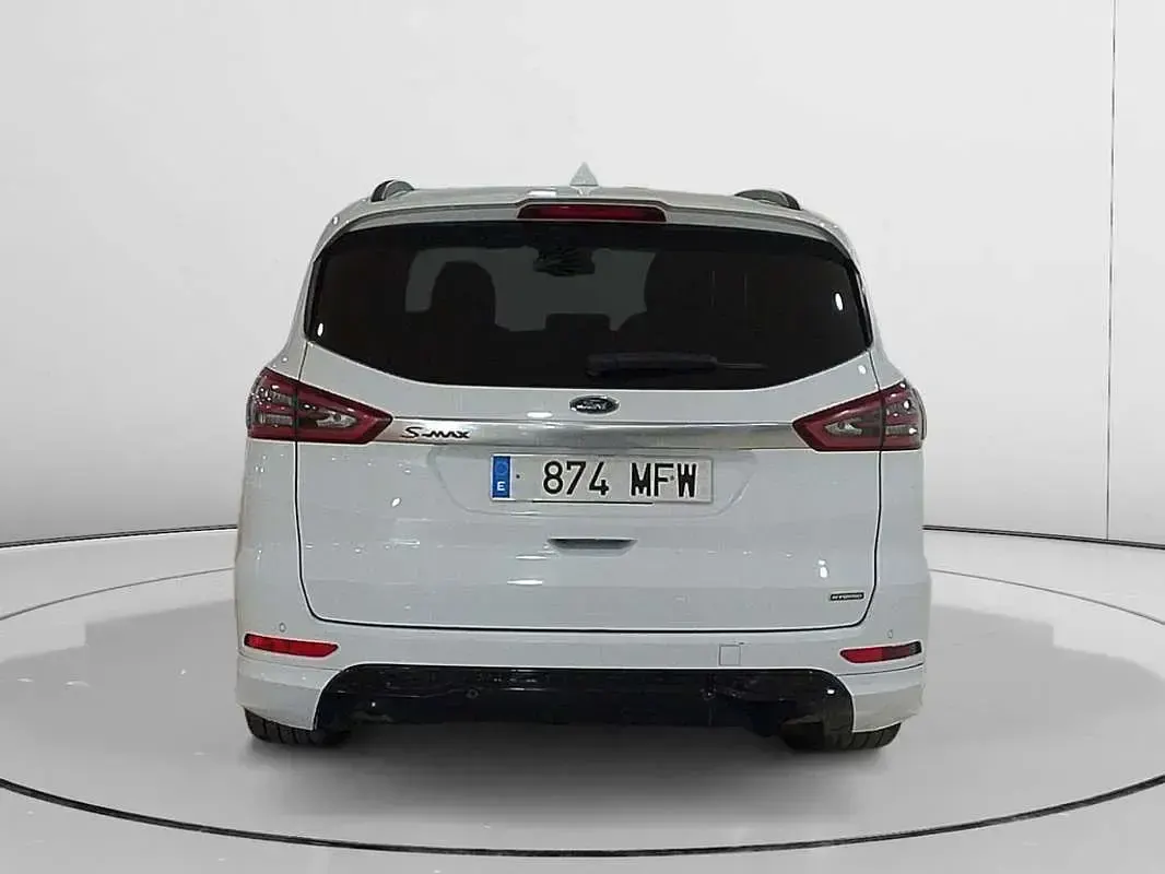 Usado Ford S-MAX ST-Line 190 CV (139 kW) 2023 Blanco Monovolumen