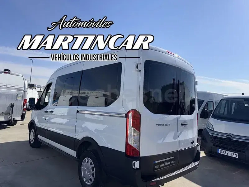 Usado Ford Tourneo Trend 130 CV (95 kW) 2018 Blanco Monovolumen