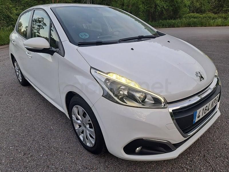 Occasion Peugeot 208 99 ch (72 kW) 2019 Blanc Citadine