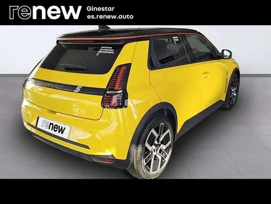 Usado Renault R5 Techno 110 kW (150 CV) 2025 Amarillo pop y techo Utilitario