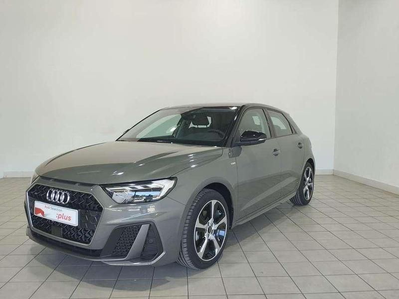 Gris Usado 2025 Audi A1 Sportback Utilitario | 29.700 € (Caro) - Imagen 1/4