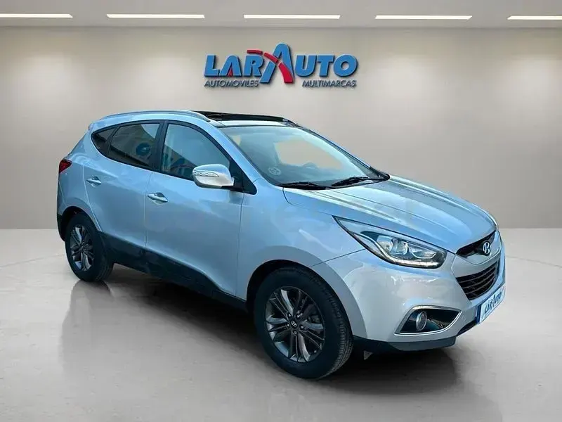 Usado Hyundai ix35 115 CV (84 kW) 2013 Gris / plata SUV