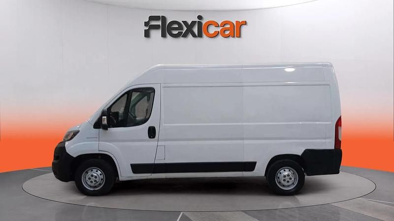 Usado Fiat Ducato 120 CV (88 kW) 2019 Blanco Van