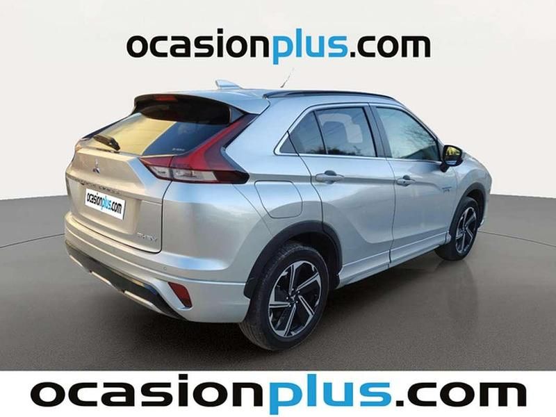 Usado Mitsubishi Eclipse Cross 188 CV (138 kW) 2023 Plateado SUV