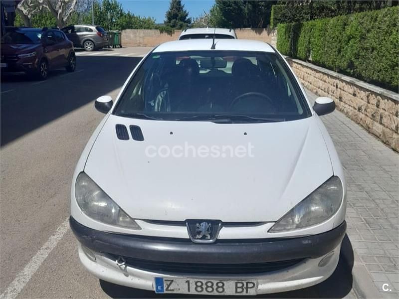 Blanco Usado 2000 Peugeot 206 Berlina | 1100 € - Imagen 1/4