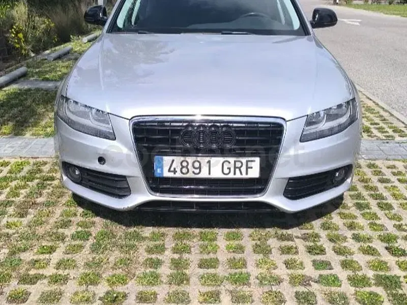 Usado Audi A4 143 CV (105 kW) 2008 Gris / plata Familiar