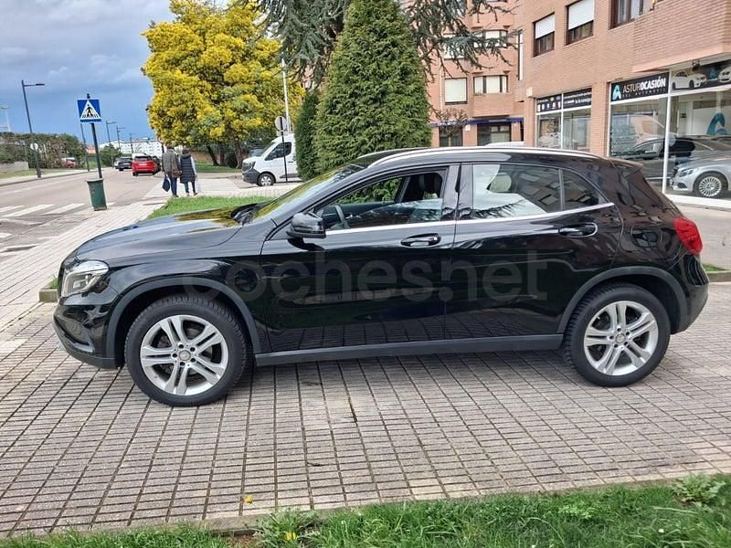 Occasion Mercedes GLA180 Urban 122 PK (89 kW) 2016 Zwart SUV