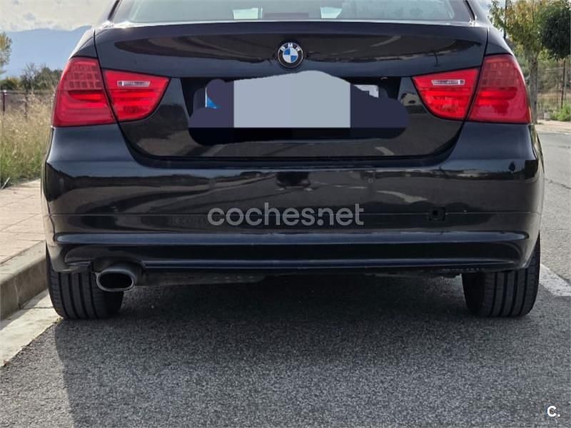 Negro Usado 2008 BMW 320 Berlina | 7000 € (Precio justo) - Imagen 1/4