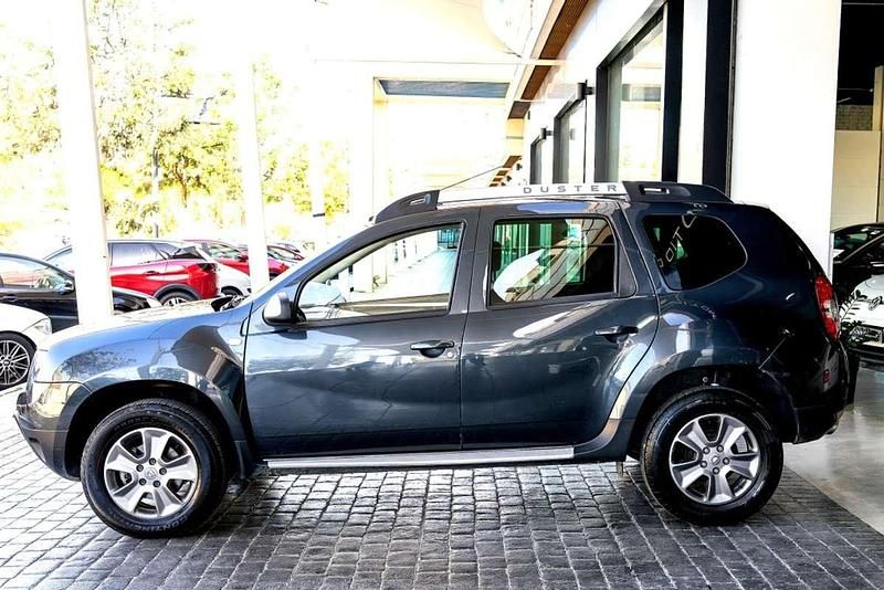 Usado Dacia Duster Adventure 110 CV (80 kW) 2014 Gris SUV