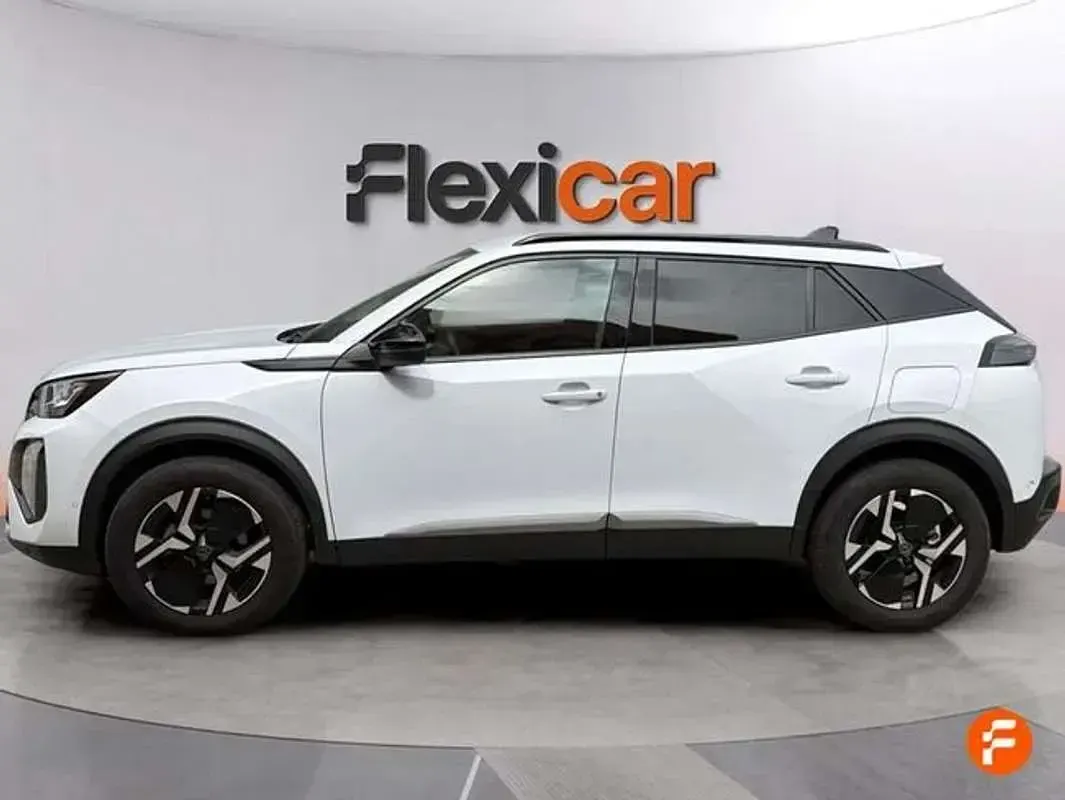 Usado Peugeot 2008 Allure 131 CV (96 kW) 2024 Blanco SUV