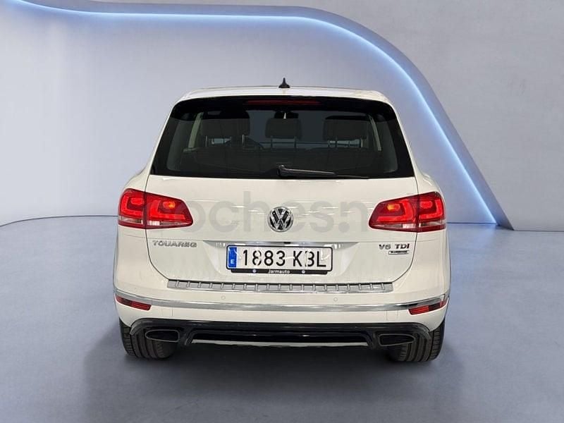Usado VW Touareg R-line 262 CV (192 kW) 2017 Blanco SUV