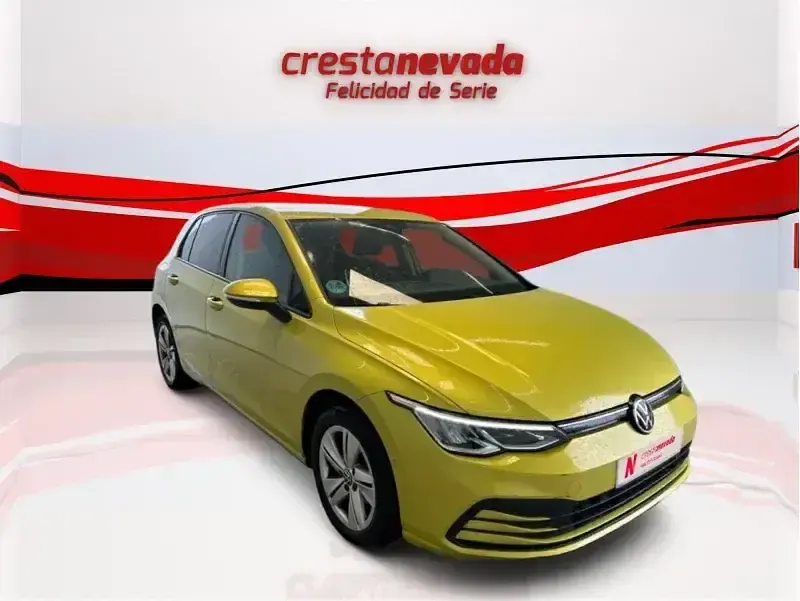 Usado VW Golf VIII Life 116 CV (85 kW) 2022 Amarillo