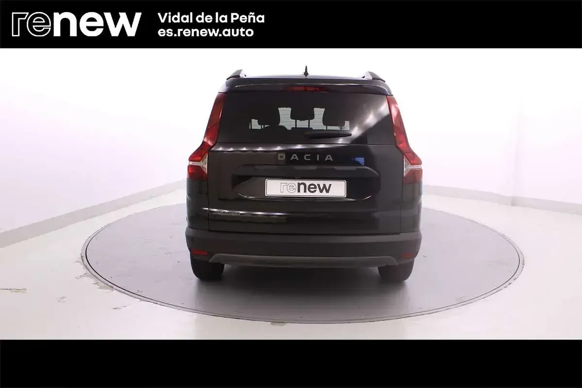 Usado Dacia Jogger Extreme 101 CV (74 kW) 2022 Negro Monovolumen