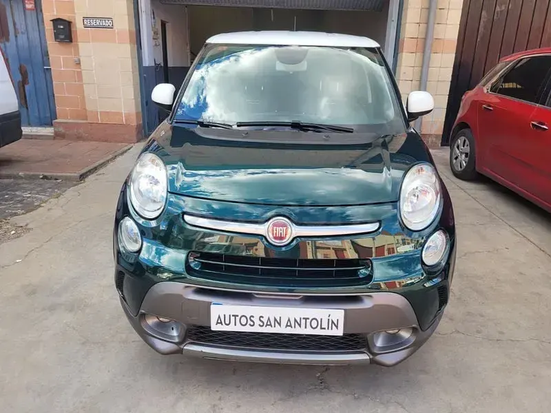 Usado Fiat 500L Cross 120 CV (88 kW) 2017 Verde Monovolumen