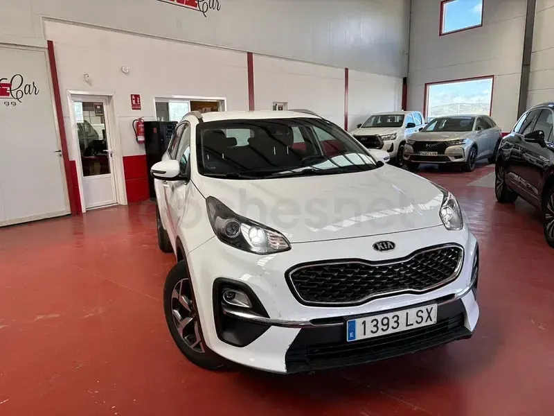 Usado Kia Sportage 136 CV (100 kW) 2021 Blanco SUV