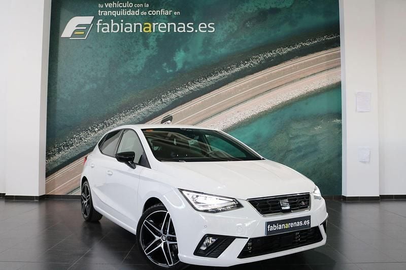Blanco Usado 2021 Seat Ibiza FR Berlina | 20.900 € (Un poco caro) - Imagen 1/4