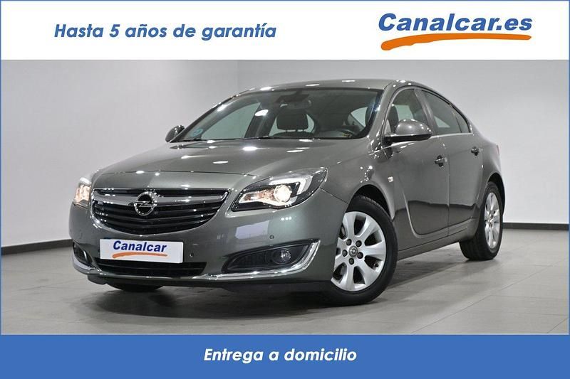 Usado Opel Insignia Selective 140 CV (102 kW) 2016 Gris Berlina