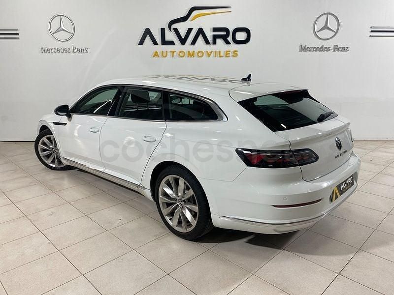 Begagnad VW Arteon Elegance 150 HK (110 kW) 2022 Vit Kombi