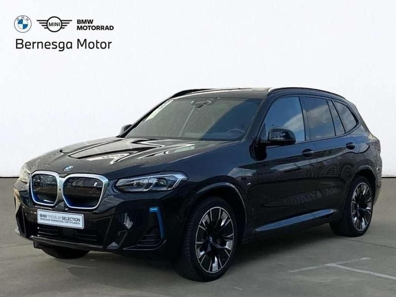 Usado BMW iX3 M Sport 210 kW (286 CV) 2022 Negro SUV