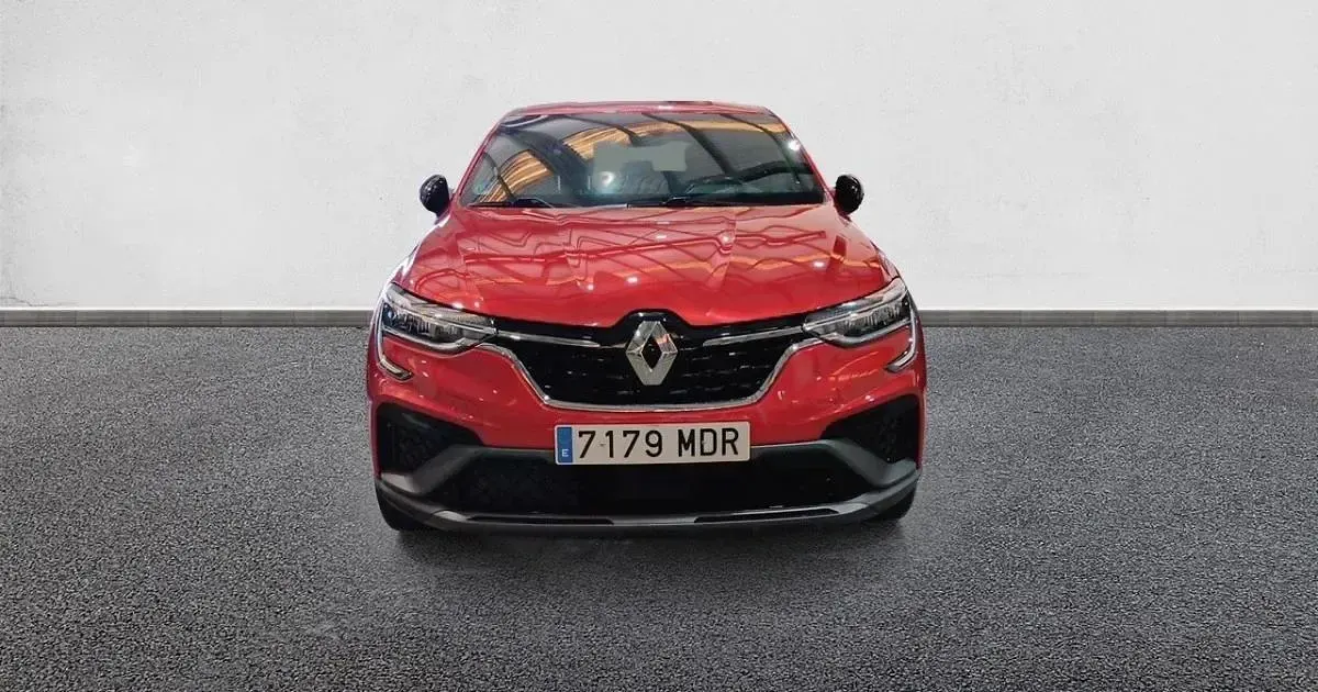 Usado Renault Arkana RS Line 145 CV (106 kW) 2023 SUV