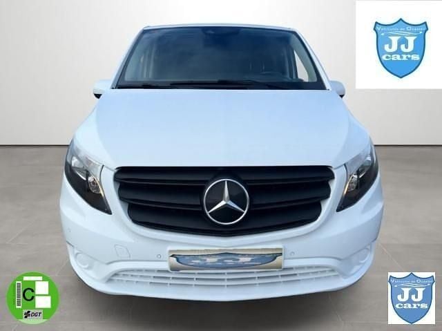 Usado Mercedes Vito 136 CV (100 kW) 2021 Blanco Van