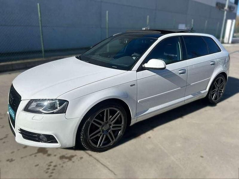 Usado Audi A3 Cabriolet Attraction 160 CV (117 kW) 2010 Blanco Descapotable