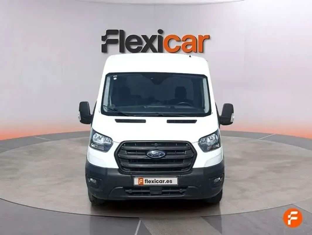 Usado Ford Transit 131 CV (96 kW) 2023 Blanco Van