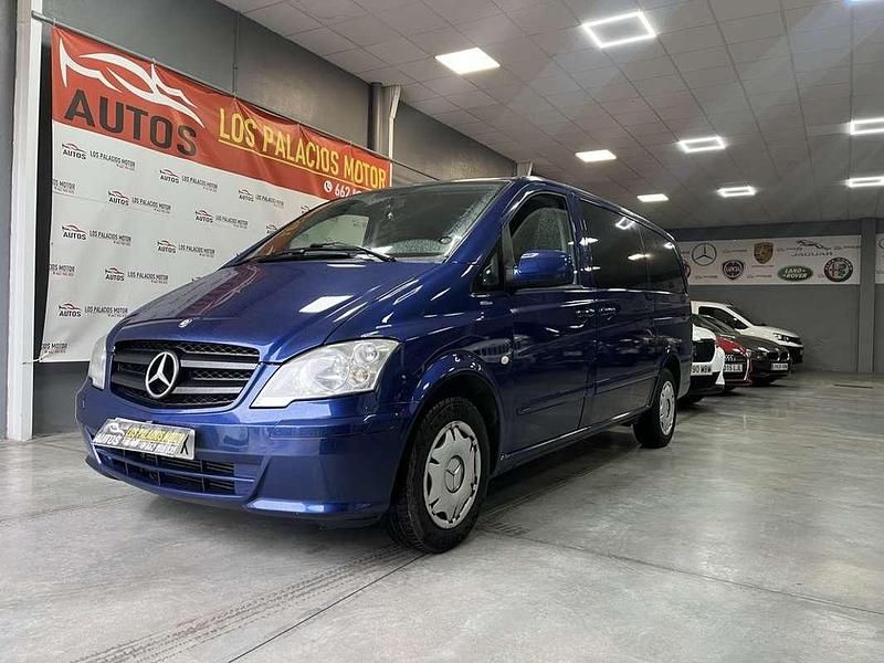 Usado Mercedes Viano 162 CV (119 kW) 2013 Azul Monovolumen