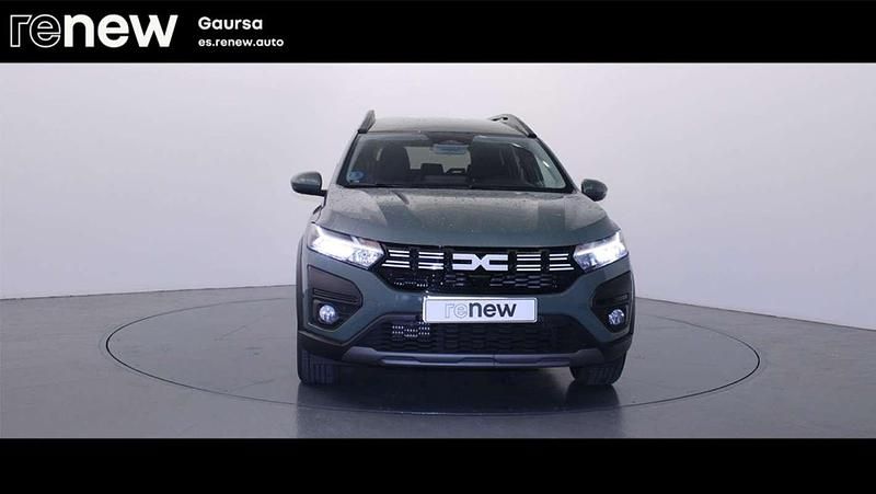 Usado Dacia Jogger Expression 101 CV (74 kW) 2024 Verde Monovolumen