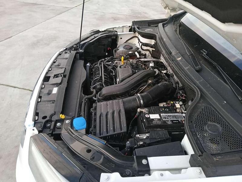 Usado Seat Ateca Style 150 CV (110 kW) 2023 Blanco SUV