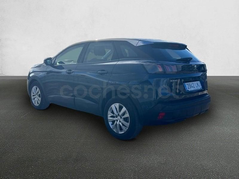 Usado Peugeot 3008 Active 130 CV (95 kW) 2021 Azul SUV